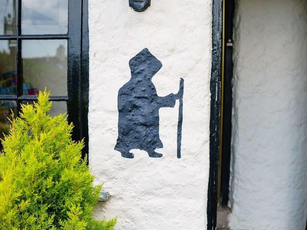 The Weary Friar Inn Pillaton Экстерьер фото